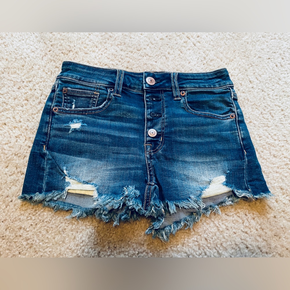 American Eagle Shorts Hi Rise Shortie 0